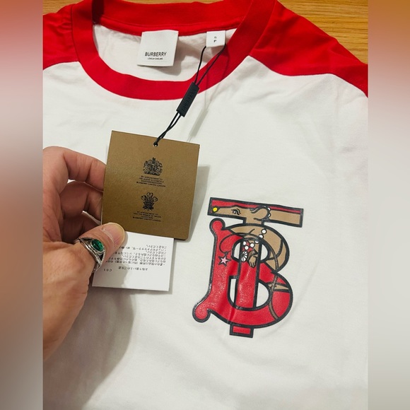 NWT Men’s Small/Women’s Medium Burberry Rory Monogram Motif Sweatshirt White/Red - Picture 8 of 14